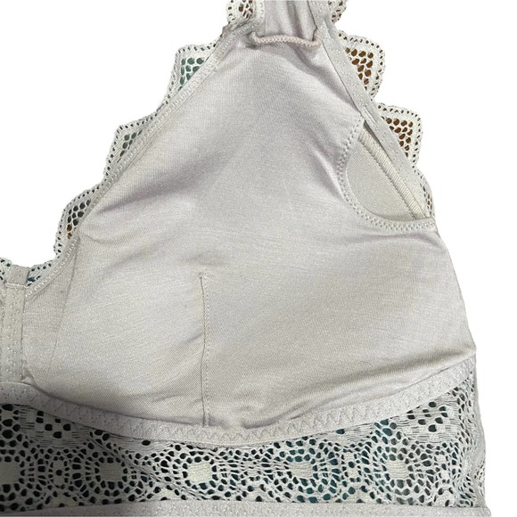 Felina Lavender Lace Halter Style Bralette SZ L (34B) - Picture 5 of 7